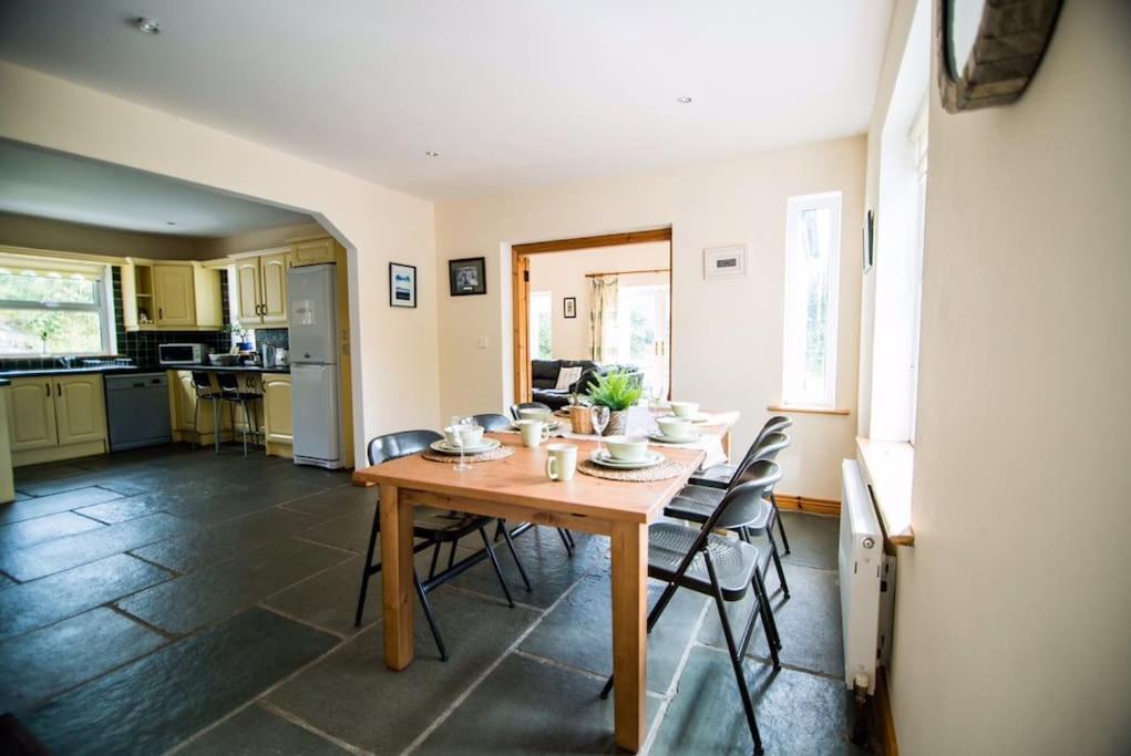 *Spacious Irish Cottage* Fanore Exterior photo